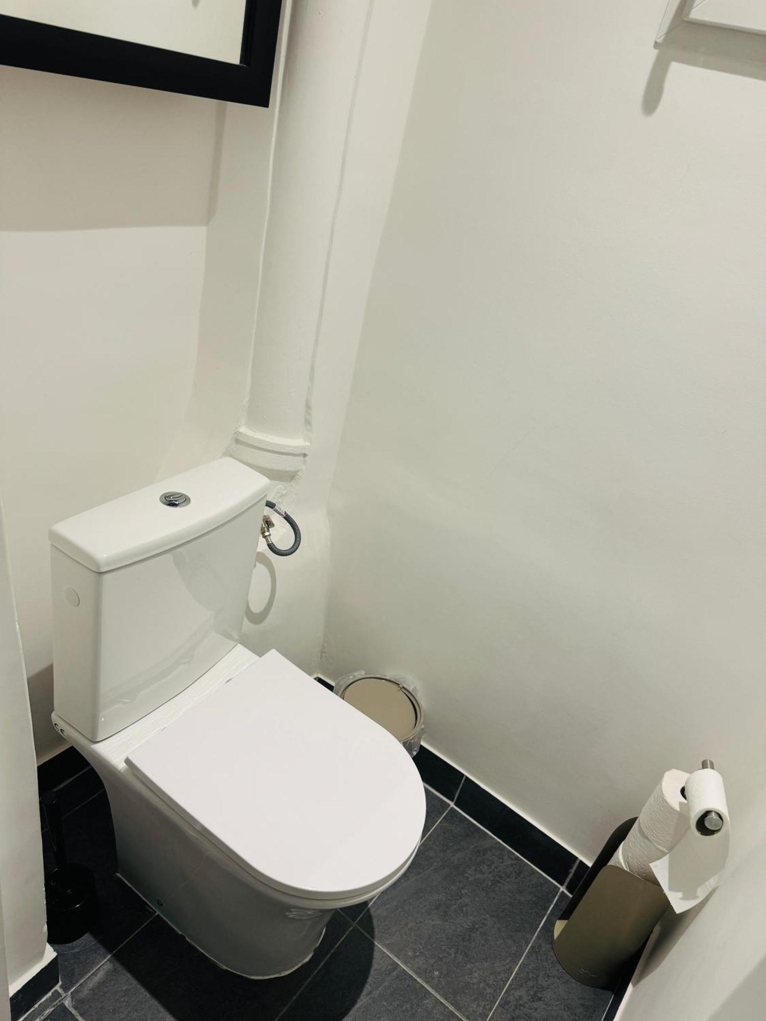 Charmante Appartement F2 Au Coeur De Paris 1Er Exteriör bild